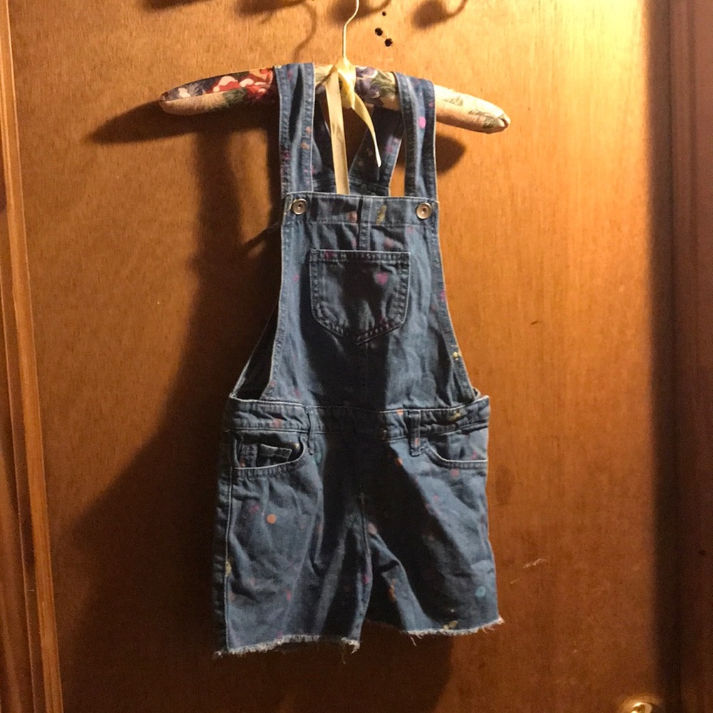 Overall shorts